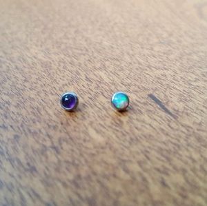 Genuine stone screw ons (piercing jewelry)